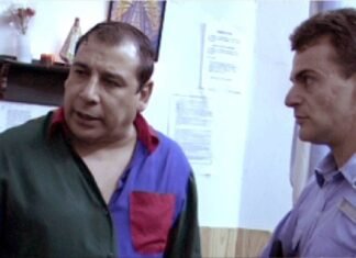 Cine argentino para cerrar el año en la UNLa: llega “Navidad en el placard” a la sala Tita Merello