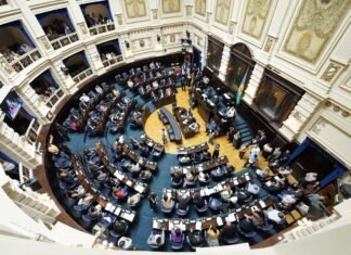 Diputados PBA: aprobaron modificaciones que agilizan al régimen de adopción en la Provincia