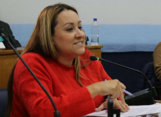 Fuego cruzado recargado en Lomas: Cecilia Gómez (LLA) respondió a Di Gianni (Peronismo) y la acusó de defender «lo indefendible»