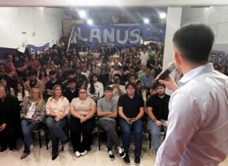 Lanús: Moroni brindó con su equipo y empieza a perfilarse como posible candidato en 2027
