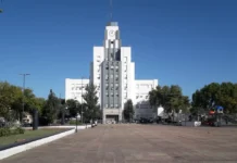 Jubilados Municipales de Lomas de Zamora se movilizan por reclamos salariales y la falta de aumentos del IPS