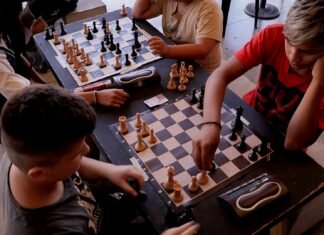 Más de 60 chicos participaron de un torneo de ajedrez en la UNLa, en el marco del Programa de Verano