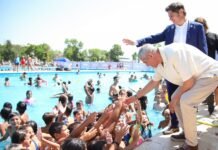 Jorge Ferraresi y Axel Kicillof entregaron escrituras en Avellaneda
