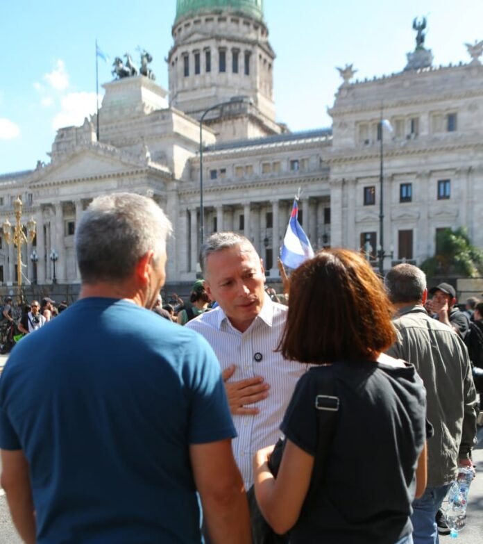 119cc0cd-0afc-c0b0-6a61-c11211777ccb