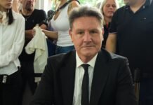 El concejal libertario echeverriano Marcelo Mazzeo presentó un amparo para prohibir el uso de celulares en las cárceles bonaerenses