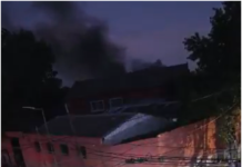 Controlan el voraz incendio en una planta textil de Valentín Alsina: Pérdidas totales y un despliegue histórico