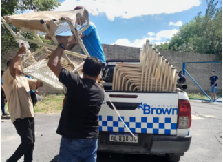Almirante Brown refuerza el inicio de clases con nuevo mobiliario escolar