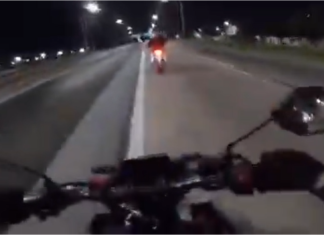 Violento robo de una moto en pleno Acceso Sudeste: le quitaron la llave mientras circulaba a 100 km/h