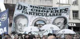 Emergencia en Discapacidad: Choferes se movilizaron al Ministerio de Salud por deudas de PAMI e Incluir Salud