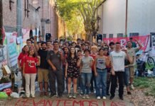 En el marco del Siluetazo Nacional del ¡Ya Basta!, los trabajadores de FATE visitaron la UNLa