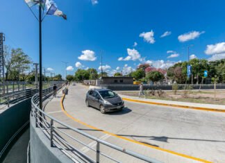 Mejoran la conectividad vial: el Municipio Brown habilitó la calle Presidente Perón junto al nuevo paso bajo nivel de Calzada