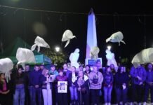 El Municipio realizó una vigilia en la víspera del Día Nacional de la Memoria por la Verdad y la Justicia