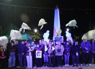 El Municipio realizó una vigilia en la víspera del Día Nacional de la Memoria por la Verdad y la Justicia