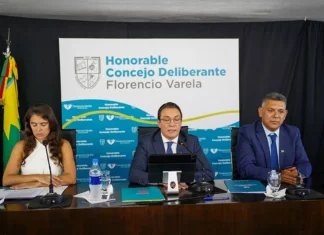 Andrés Watson abrió el año legislativo de Florencio Varela con un fuerte contraste entre el modelo local y el nacional