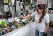 Almirante Brown refuerza los controles bromatológicos en pescaderías por Semana Santa
