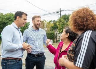 “El Diego nos une”: Federico Otermín y Julián Álvarez presentaron las obras de remodelación de la calle Lynch