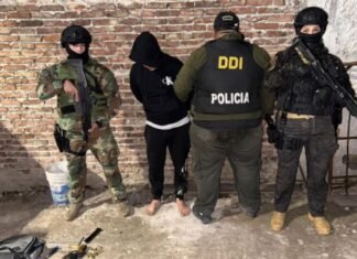 El fin de la fuga: Cayó «el asesino del silenciador» tras una persecución por los techos de Ingeniero Budge