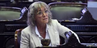 La diputada nacional Mónica Frade denunció a Javier Milei por complicidad en crímenes de guerra y pidió que se le prohíba salir del país