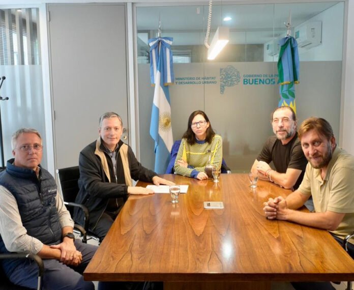 Fernando Gray se reunió con la Ministra de Hábitat y Desarrollo Urbano, Silvia Batakis