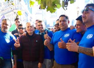 Fernando Gray en la marcha de la CGT: «Es un Día del Trabajador sin trabajo»