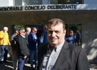 La UCR de Avellaneda alcanzó la unidad: Daniel Carro fue ratificado como presidente del partido