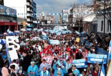 Miles de vecinos celebraron Lomas por la Patria en Comunidad