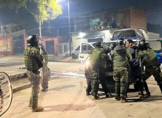 El fin de semana se multiplicaron los operativos de prevención policial en Longchamps, Glew y Claypole