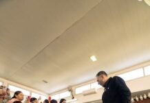 Fernando Gray participó del 10° aniversario del Jardín de Infantes N° 936 «La Victoria»