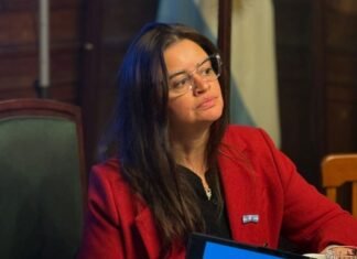 Concejal libertaria Myriam Locher: Durísimas críticas a la gestión de Almirante Brown y una revelación sobre sus aspiraciones