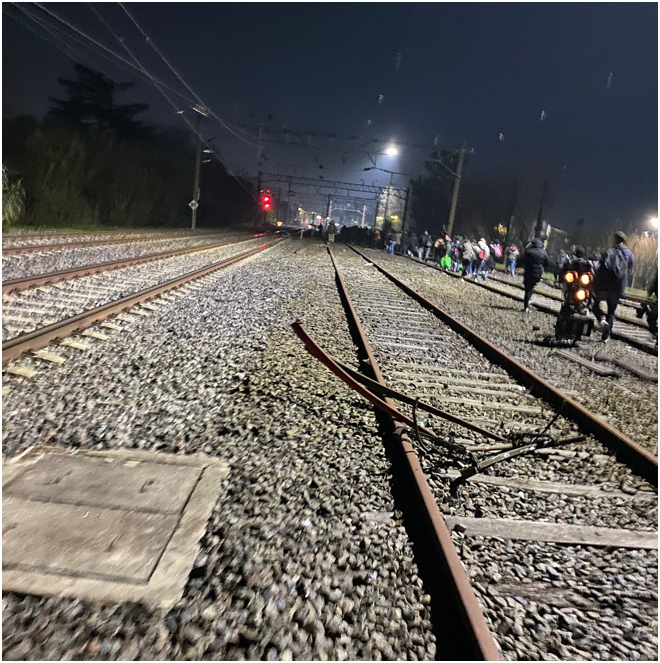 tren roca