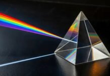 El Centro Interactivo de Ciencia y Tecnología de la UNLa inscribe a un taller gratuito para que chicos descubran «las mil formas de la luz»