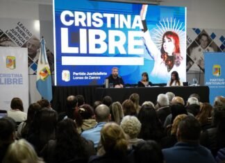 Contundente acto del PJ de Lomas a un año del fallo contra Cristina: “La consigna de ‘Cristina libre’ es un pacto con el futuro”