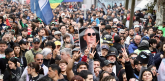 Más de 400 mil personas despidieron al Indio Solari en Avellaneda