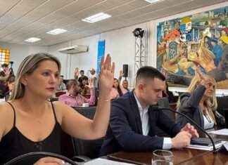 La Libertad Avanza de Lanús presentó el proyecto «Ficha Limpia»: Una movida que le marcha la cancha a la gestión de Julián Álvarez