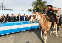 Almirante Brown celebró el Día de la Independencia con el tradicional festejo Patrio y desfile en Longchamps