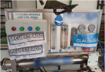 «Sed de delito»: Desbaratan en Canning tres plantas clandestinas que vendían agua trucha en Echeverría, Ezeiza y Lomas