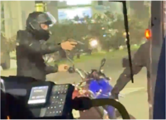Violencia extrema y «zona liberada» en Lanús: motochorros robaron, dispararon en plena avenida Yrigoyen y se dieron a la fuga