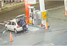 Cambiaron el posnet de una estación de servicio en San Martín y cayeron tras cuatro allanamientos en Almirante Brown
