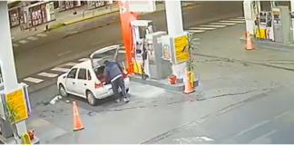 Cambiaron el posnet de una estación de servicio en San Martín y cayeron tras cuatro allanamientos en Almirante Brown