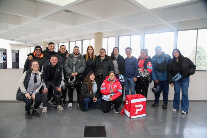 Avellaneda busca fortalecer los derechos de los trabajadores de apps y repartidores