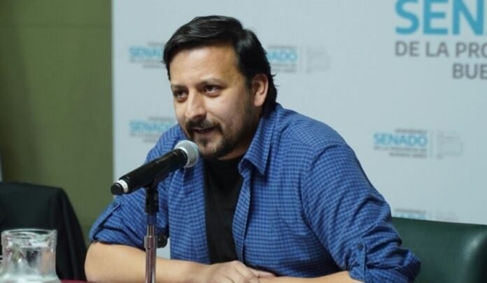 Emmanuel González Santalla