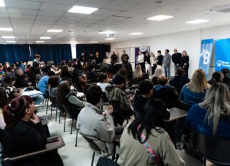 Almirante Brown y la UNaB fortalecen la red comunitaria con capacitaciones en derechos de la infancia y primeros auxilios