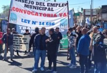 Plan de lucha de FeSiMuBo: Municipales bonaerenses cortaron la Avenida Rivadavia en Ituzaingó en reclamo de mejoras salariales