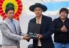 Klever, el joven cantautor del Chaco boliviano, fue nombrado Embajador Cultural de Bolivia en Argentina