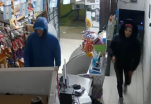 Violento asalto en San Vicente: atacaron a patadas un kiosco 24 horas, destrozaron la entrada y robaron la recaudación